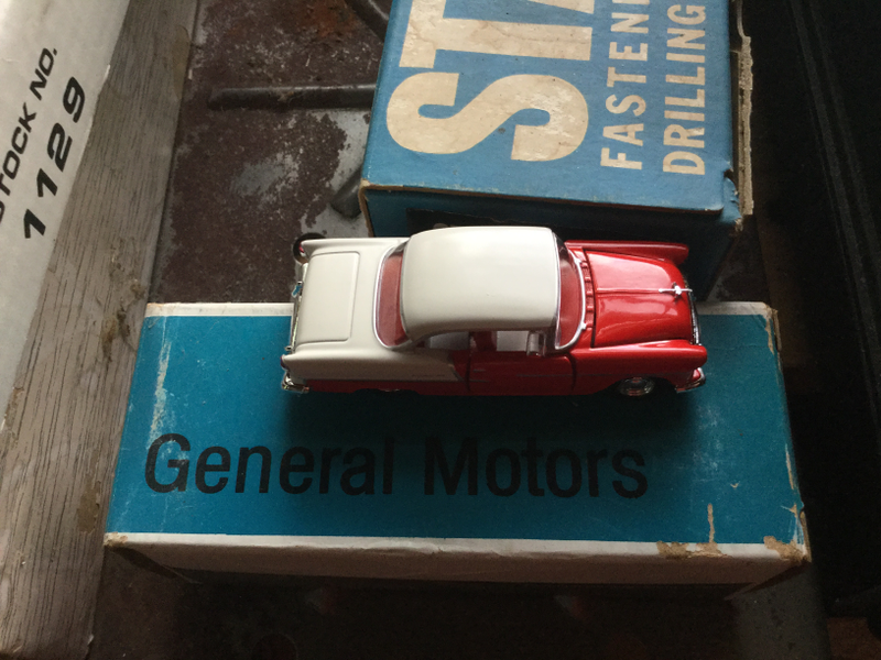 Illustration for article titled Murica Monday M2 Photodump: 1955 Chevrolet Bel Air in the garage and LaLD Storybook